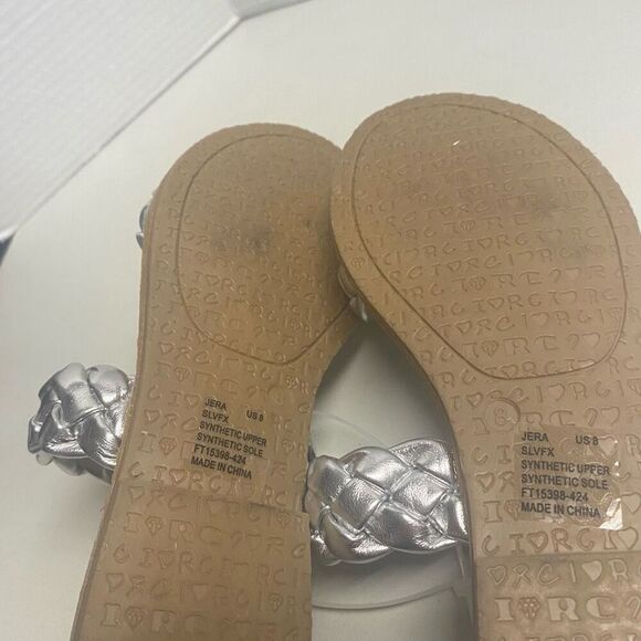 ROCK & CANDY by Zigi Jera Braided Silver Slip On Sandals Size 8 New With Defects - Picture 4 of 11